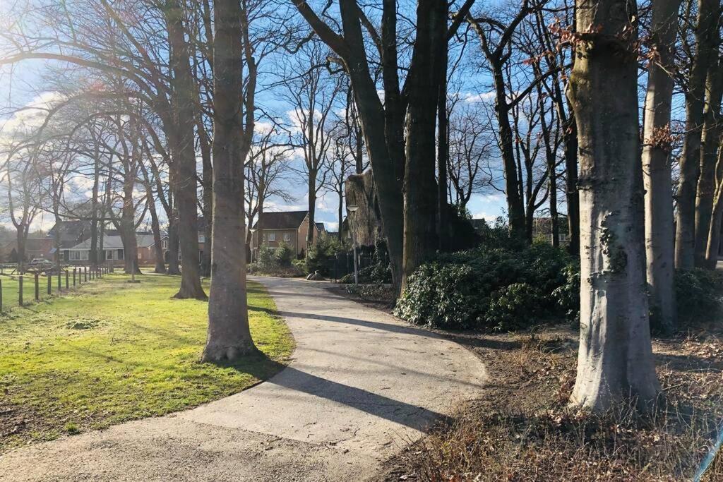 Vakantiebungalow In Bosrijke Omgeving Luttenberg Villa Eksteriør bilde
